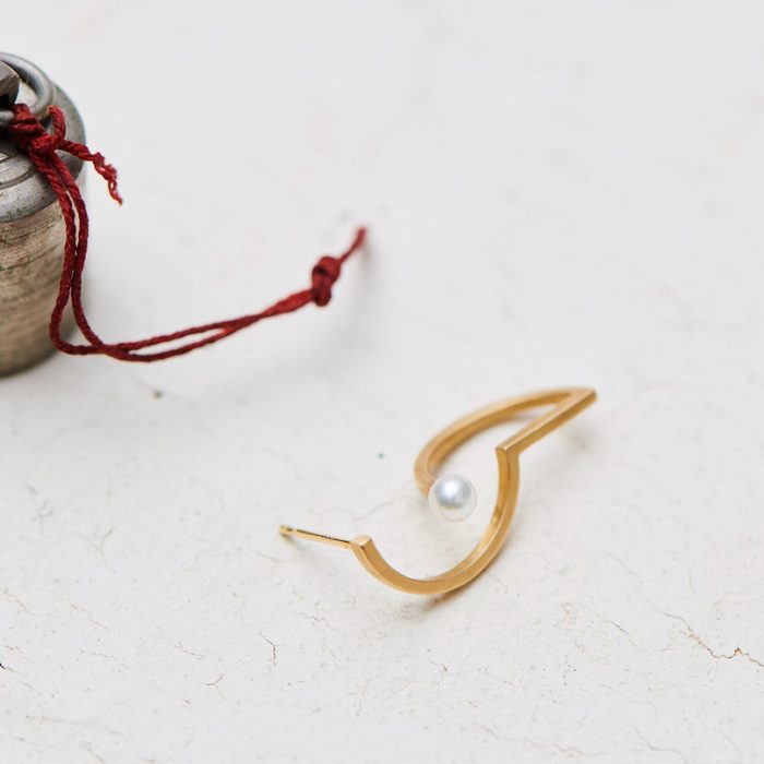 Signum Abstract Single-sided Earring (F)