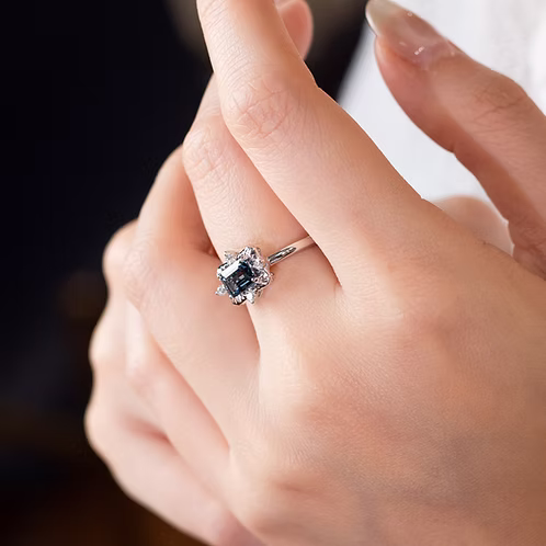 Tempo Ring with London Blue Topaz