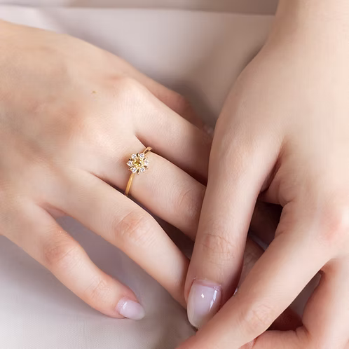 Ichirin Ring with Yellow Sapphire