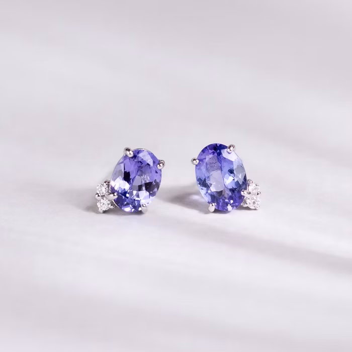 Oval-cut Tanzanite Earrings